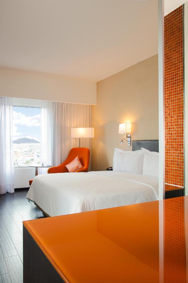 Fiesta Inn Puebla Las Animas Εξωτερικό φωτογραφία